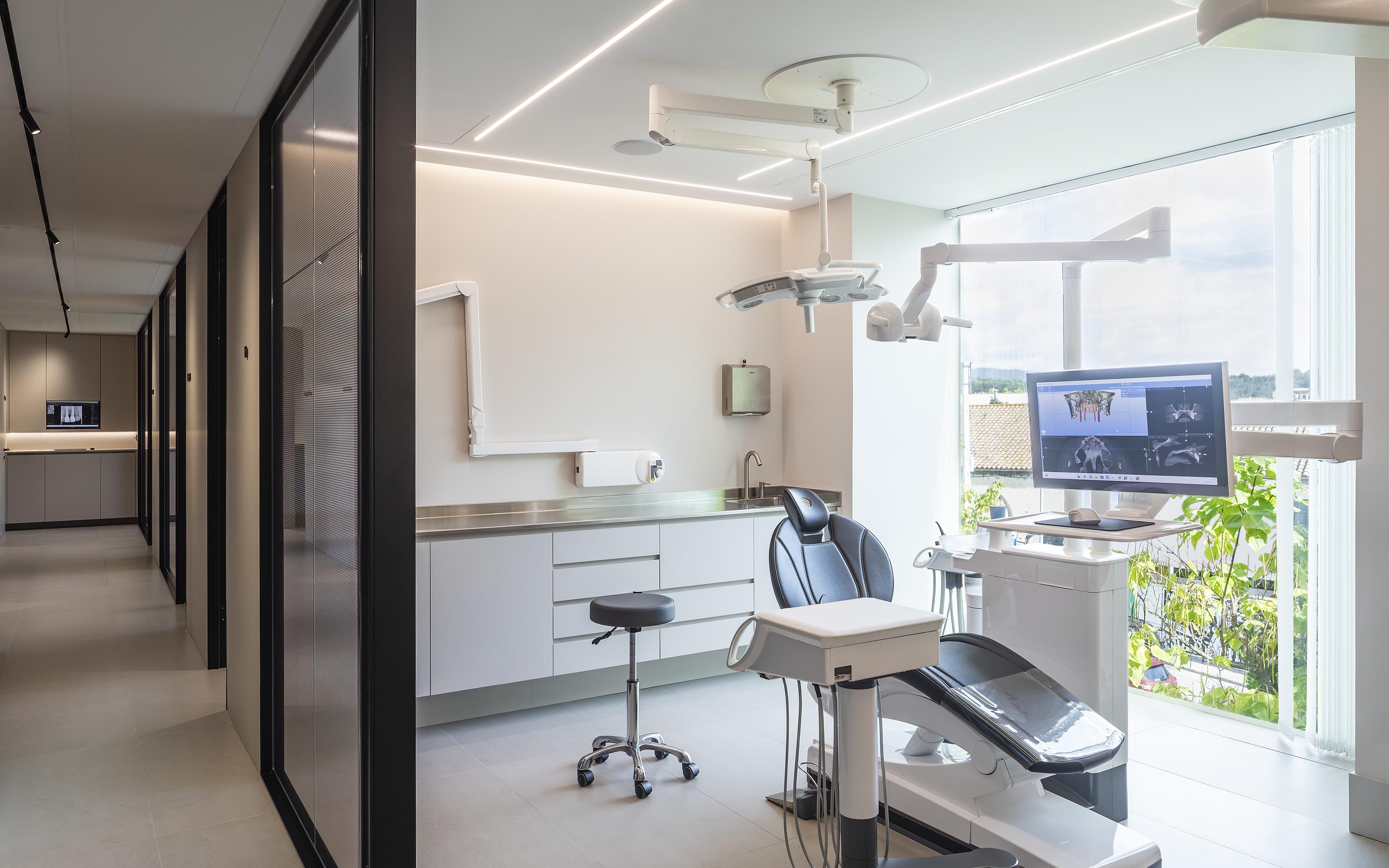 interiorisme per clinica dental i estetica 