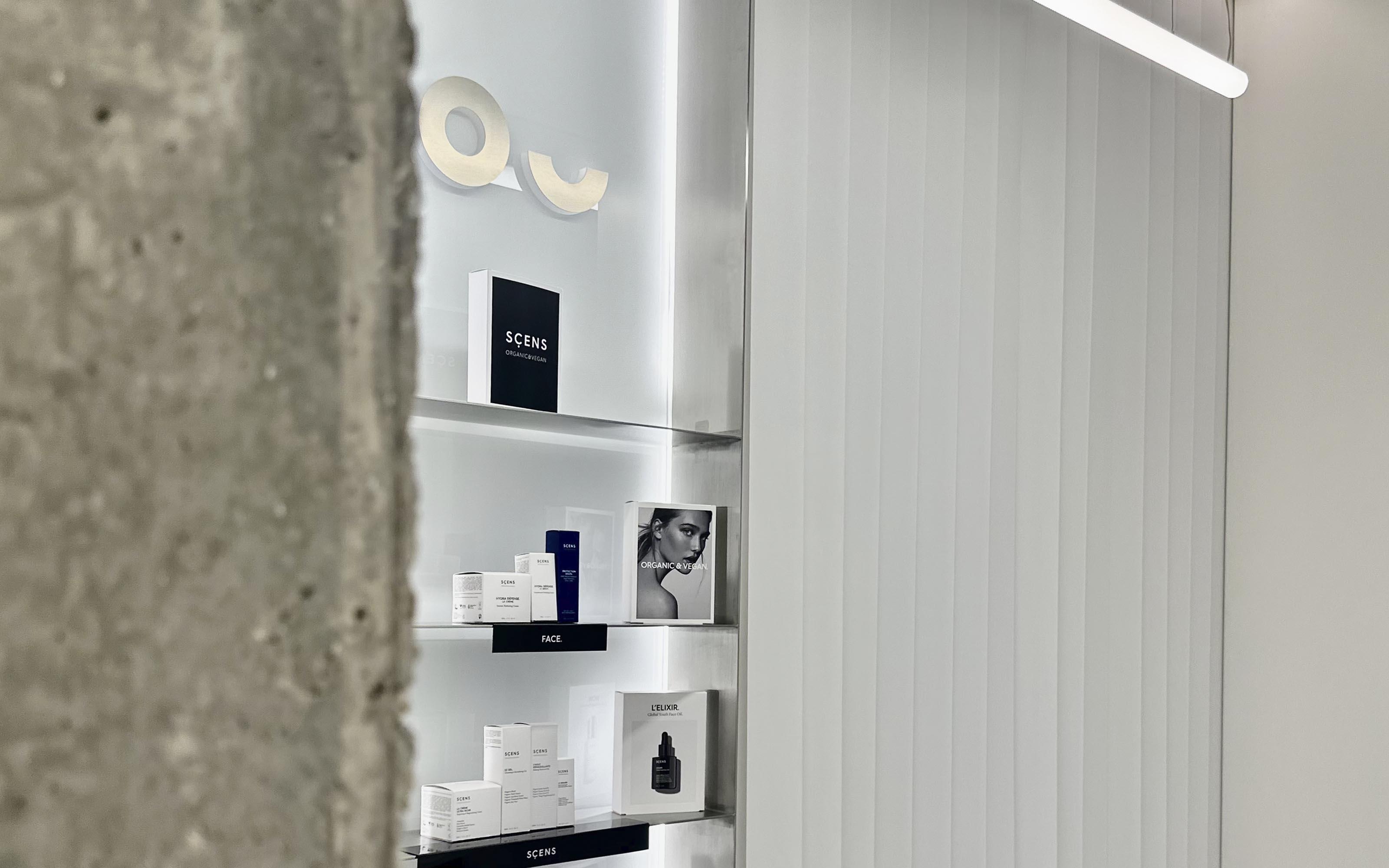 clínica a VILADECANS